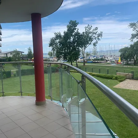 Admiral Garden Beach With Terrace